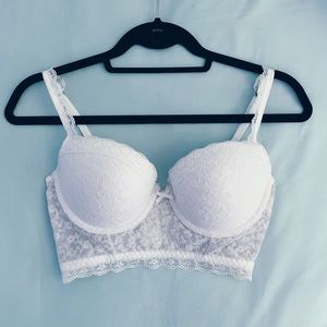 NWT Gilly Hicks White Lace Push-Up Balconette Bra